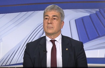 Tetőzik a koronavírus-járvány harmadik hulláma Magyarországon