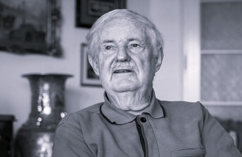 Elhunyt Hámori Jenő kardvívó, biokémikus professzor