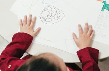 Segítsd az átmeneti otthonokban élő gyerekek tanulását