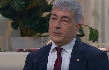 Ez a legnagyobb különbség a kínai és a többi vakcina hatása között